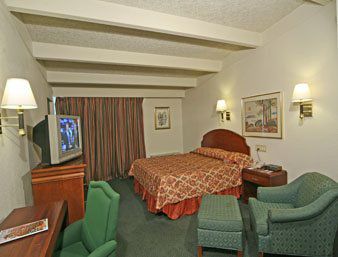 Knights Inn Greensboro Habitación foto